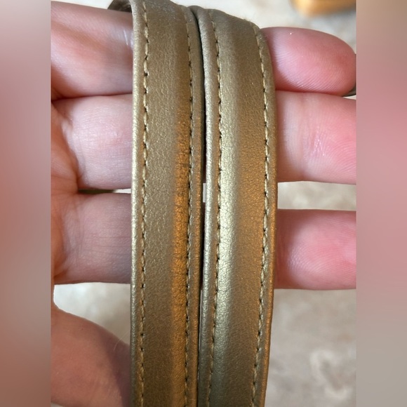 Vintage Warren Reed shoulder bag with gold bead accents in excellent condition! - Picture 10 of 12